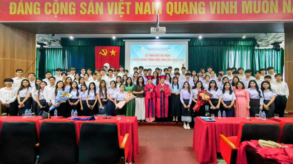 Trường Đại học Hà Tĩnh tổ chức Lễ Tổng kết khóa học Tiếng Việt năm học 2025 - 2026 cho Lưu học sinh Lào