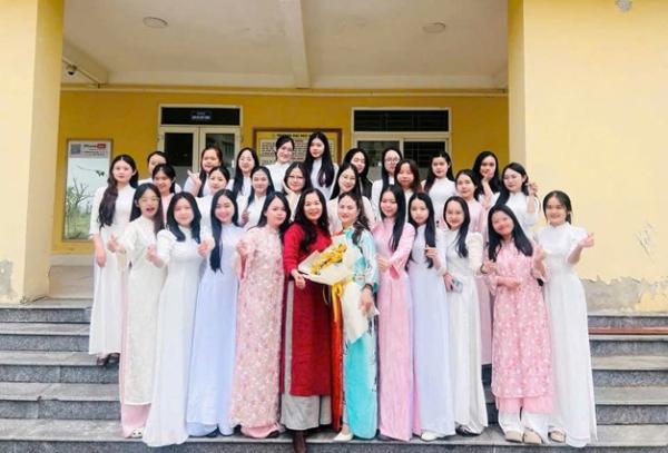 20260309 ao dai7