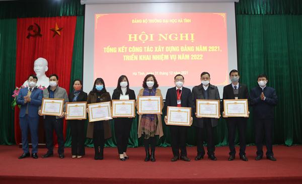 311221 tong ket cong tac Dang 5