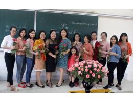Lớp học cắm hoa nghệ thuật chào mừng kỷ niệm ngày Nhà giáo Việt Nam 20/11