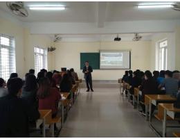 Giao lưu và giảng dạy chuyên đề về phát triển du lịch hiện đại