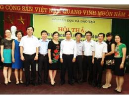 Trường Đại học Hà Tĩnh tham dự Hội thảo về đổi mới công tác đào tạo, bồi dưỡng cán bộ quản lý và giáo viên phổ thông của các cơ sở đào tạo giáo viên